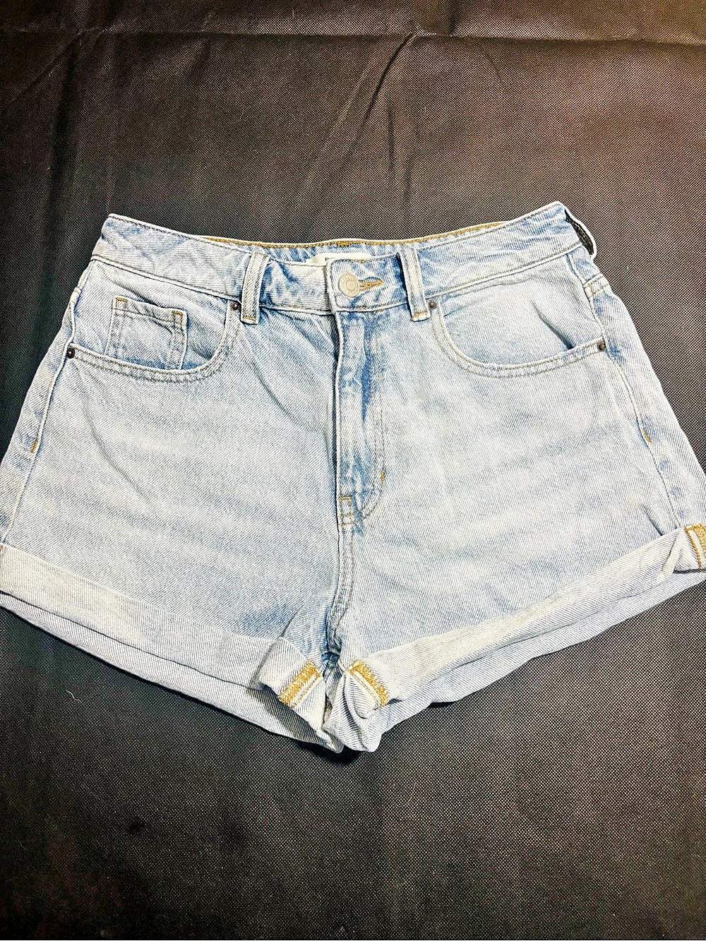PacSun Mom Short Denim Jean Shorts Waist 26 Cuff